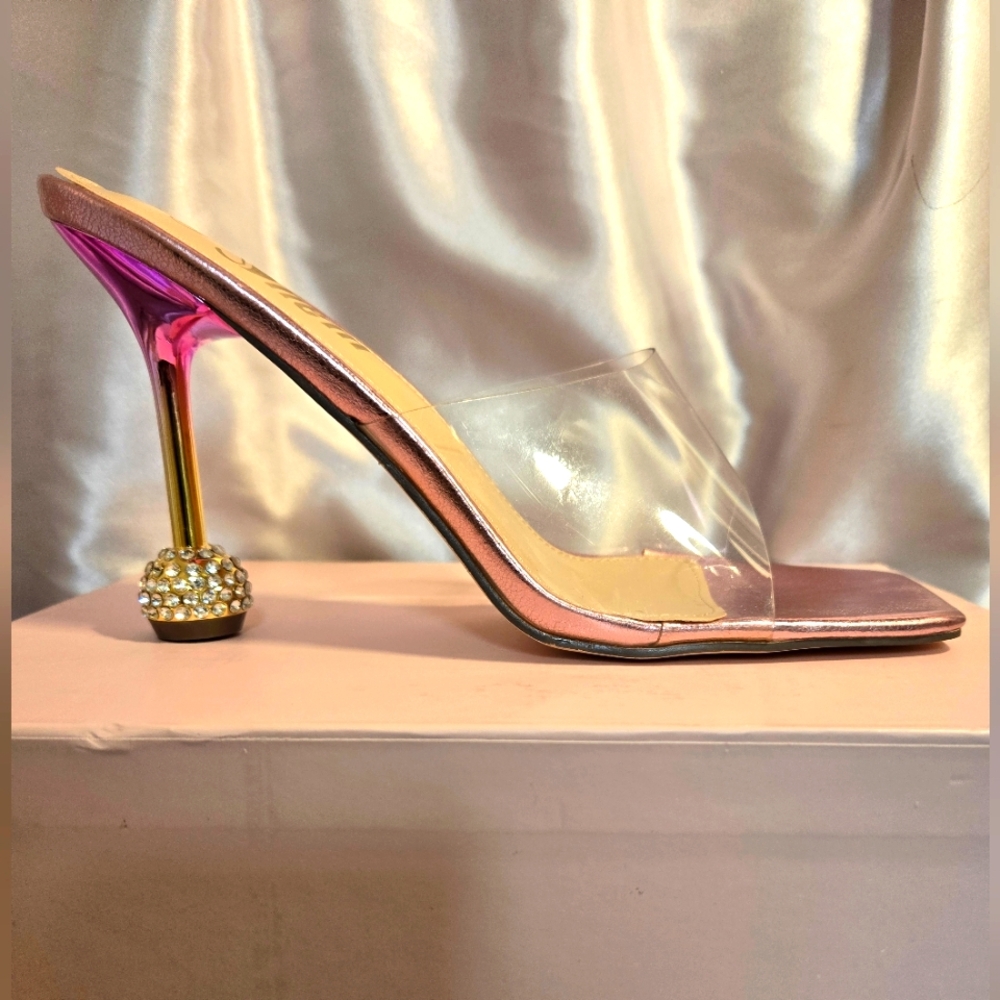 Elegant Pink and Gold Women's Heels